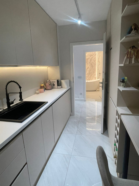 Oportunitate! Ap. de lux, 2 camere, 56 mp,+ terasă 27 mp., Gheorgheni