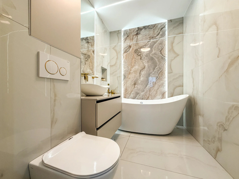 Oportunitate! Ap. de lux, 2 camere, 56 mp,+ terasă 27 mp. Gheorgheni,239000 eur