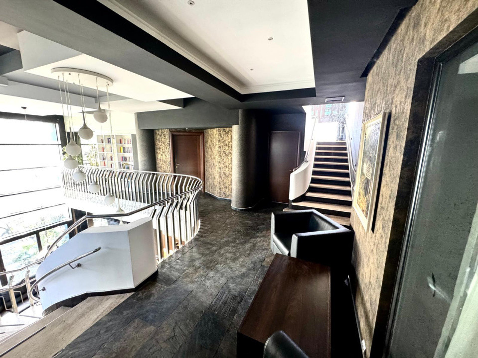 Vilă premium 455 mp, destinație rezidențială/comercială-Carrefour Colentina! 