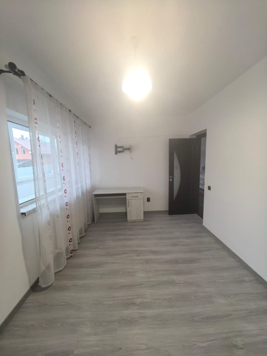 Ofertă de vânzare ap. cu 2 camere, mobilat, 85000 Eur