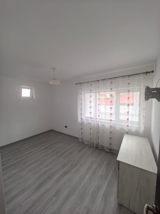 Ofertă de vânzare ap. cu 2 camere, mobilat, 85000 Eur