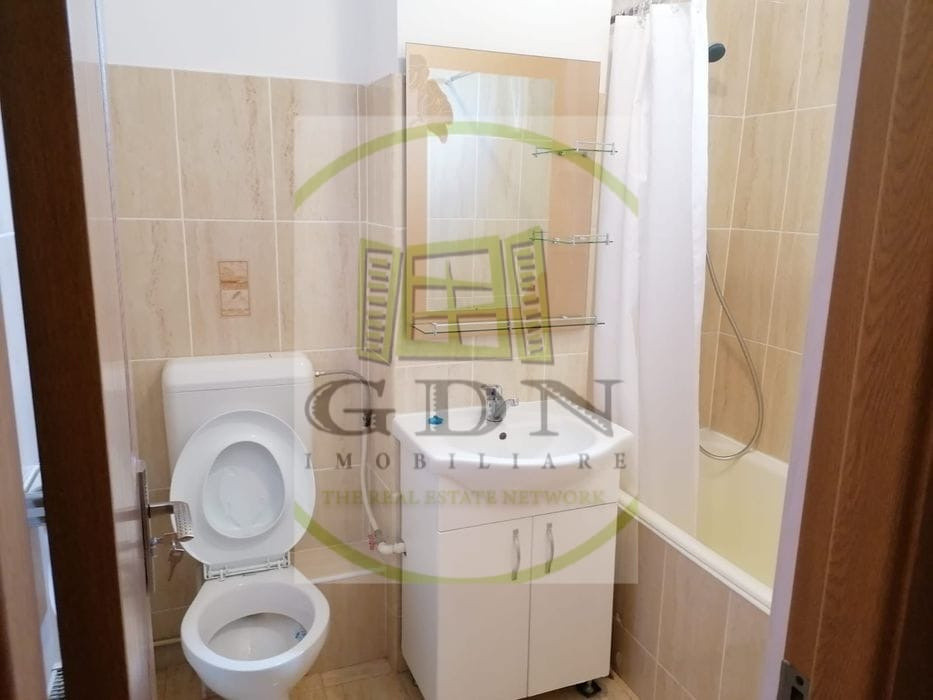 Inchiriere apartament 2 camere semidecomandat, zona ITC, Al. Vlahuta, Brasov