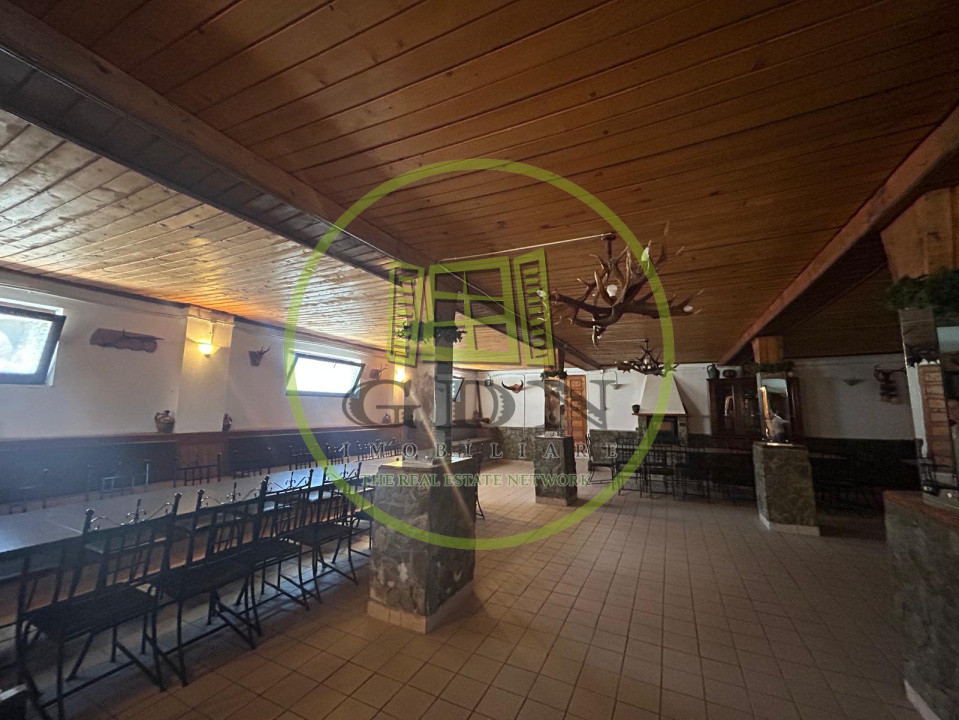 Afacere la cheie, 2963 mp utili, 21598 mp teren, Cernele