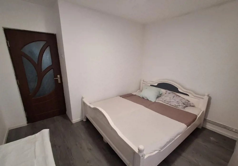 Apartament de inchiriat 2 camere| 53 mp | Zona Garii