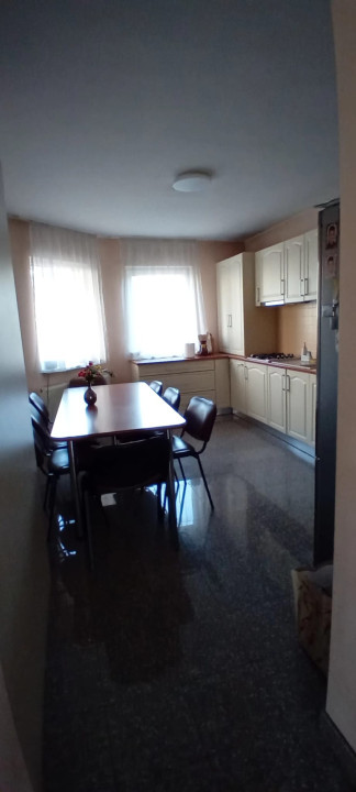 Oferta calda! Vila de inchiriat in Dâmbul Rotund, 1300 Euro/lună, negociabil!