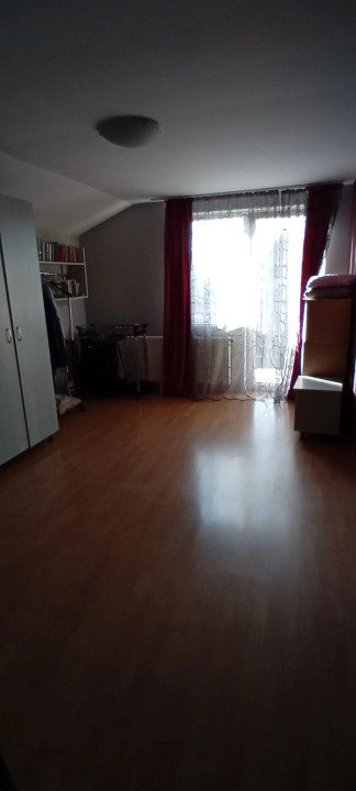 Oferta calda! Vila de inchiriat in Dâmbul Rotund, 1300 Euro/lună, negociabil!