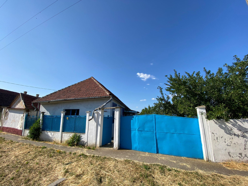 Casă de vacanță , 2 cam, teren 3.381 mp 