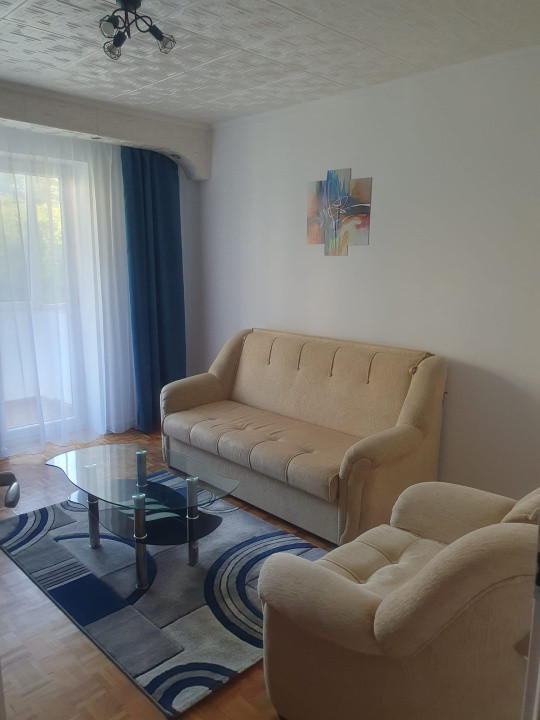 🏡 De închiriat apartament 2 camere decomandate – Ștrand