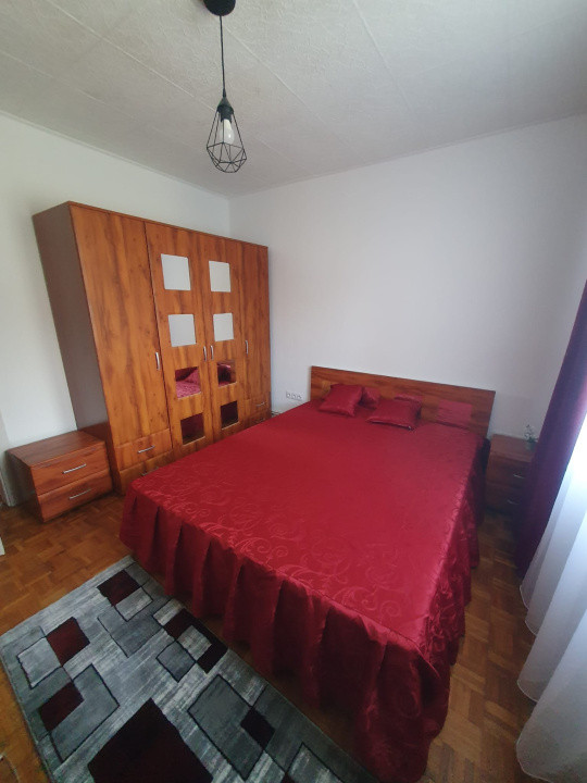 🏡 De închiriat apartament 2 camere decomandate – Ștrand