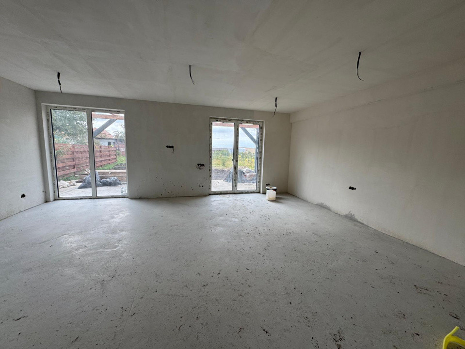 Oportunitate! Vânzare casă de tip duplex cu 4 cam., la 15 min. de Cluj