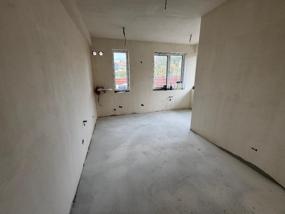 Oportunitate!Casă de tip duplex, 4 camere, 120 mp., la 15 min. de Cluj