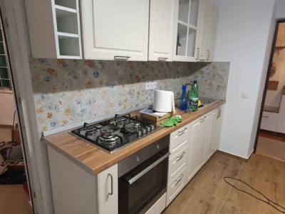 Apartament de inchiriat 4 camere| 85 mp | Zona Centrala