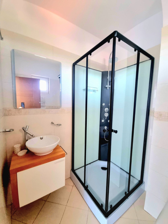 Penthouse superb pe 2 nivele, panoramă, Buna ziua - 160 mp
