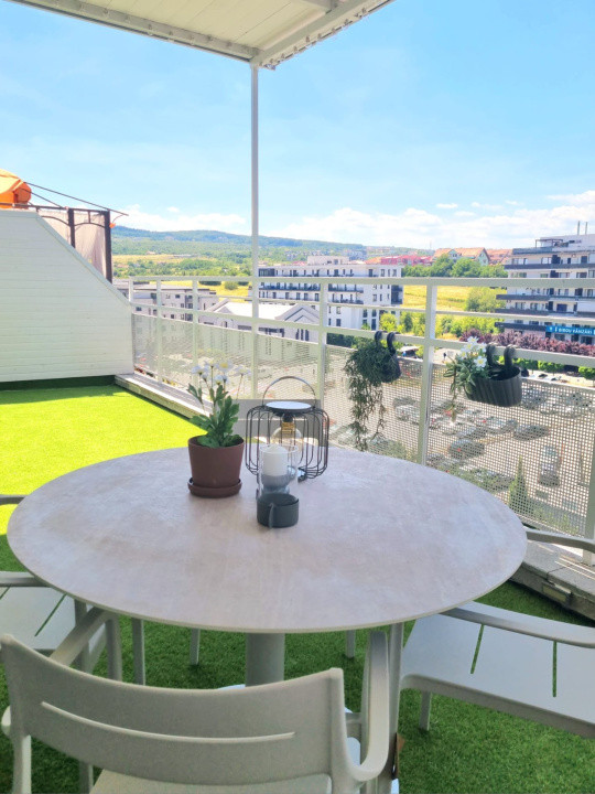 Penthouse superb pe 2 nivele, panoramă, Buna ziua - 160 mp