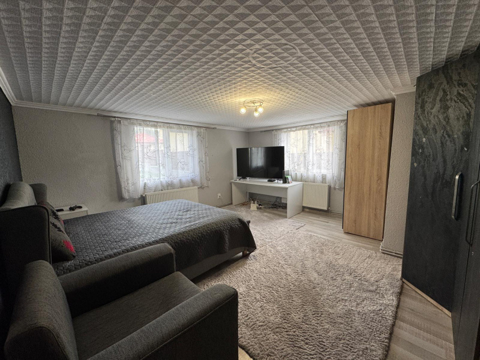 Ofertă de vânzare casă, 261 mp.+895 mp curte, Câmpenești