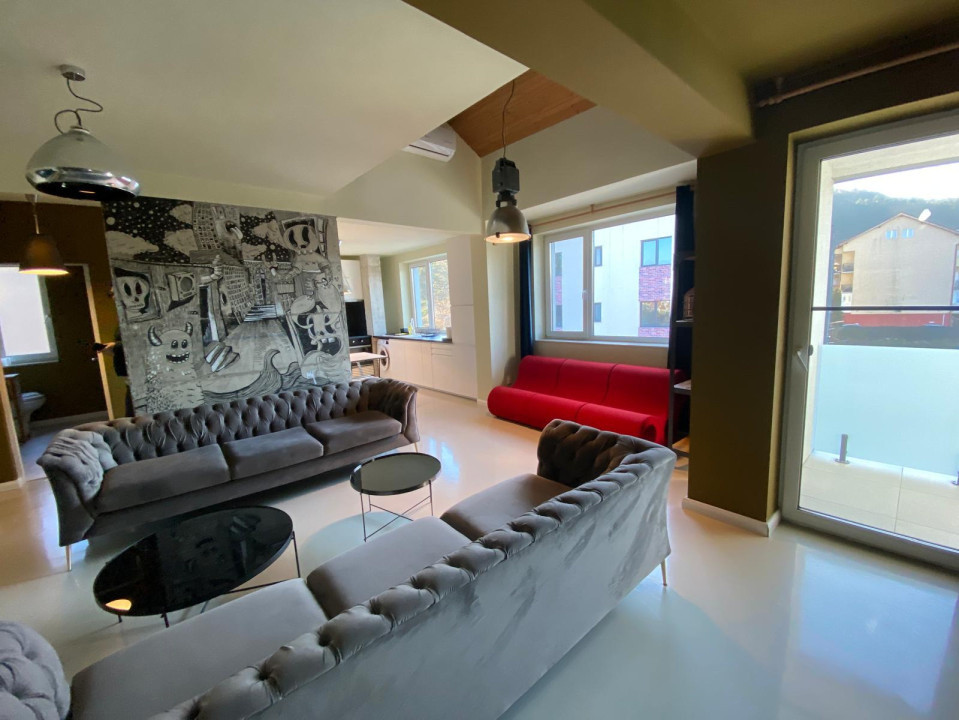 Oportunitate! Penthouse, zona Colina, 4 camere,  310000 EUR!