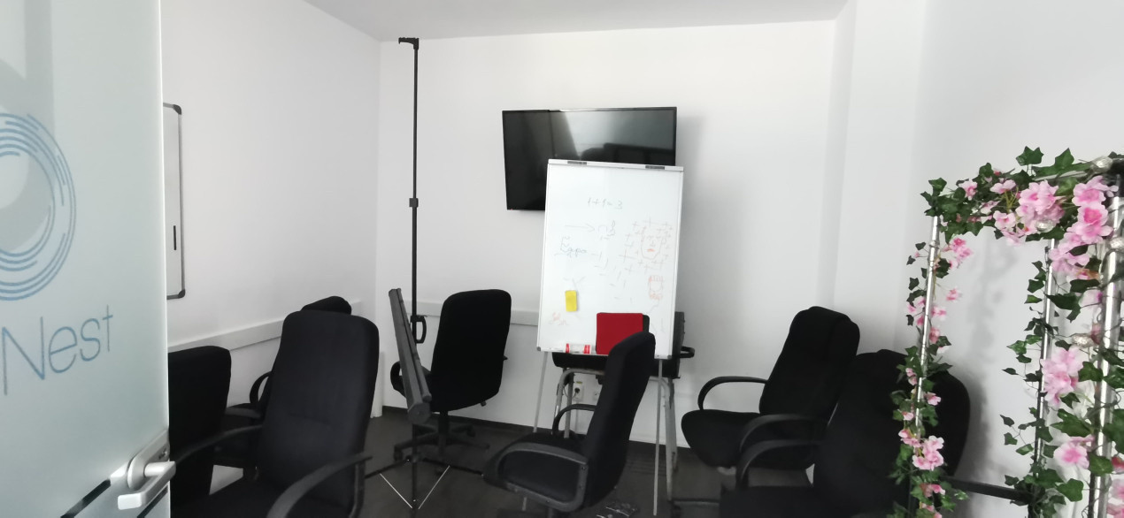 Închiriere spațiu de birouri, zonă Centrală, 140 mp. la 7.8Eur/mp.