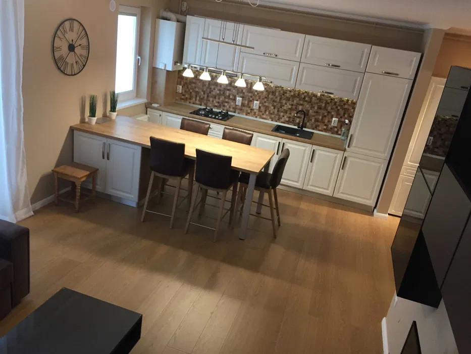 Apartament modern de închiriat- 2 camere (57 mp), City Residence