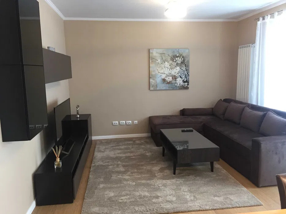Apartament modern de închiriat- 2 camere (57 mp), City Residence