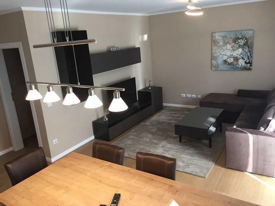 Apartament modern de închiriat- 2 camere (57 mp), City Residence