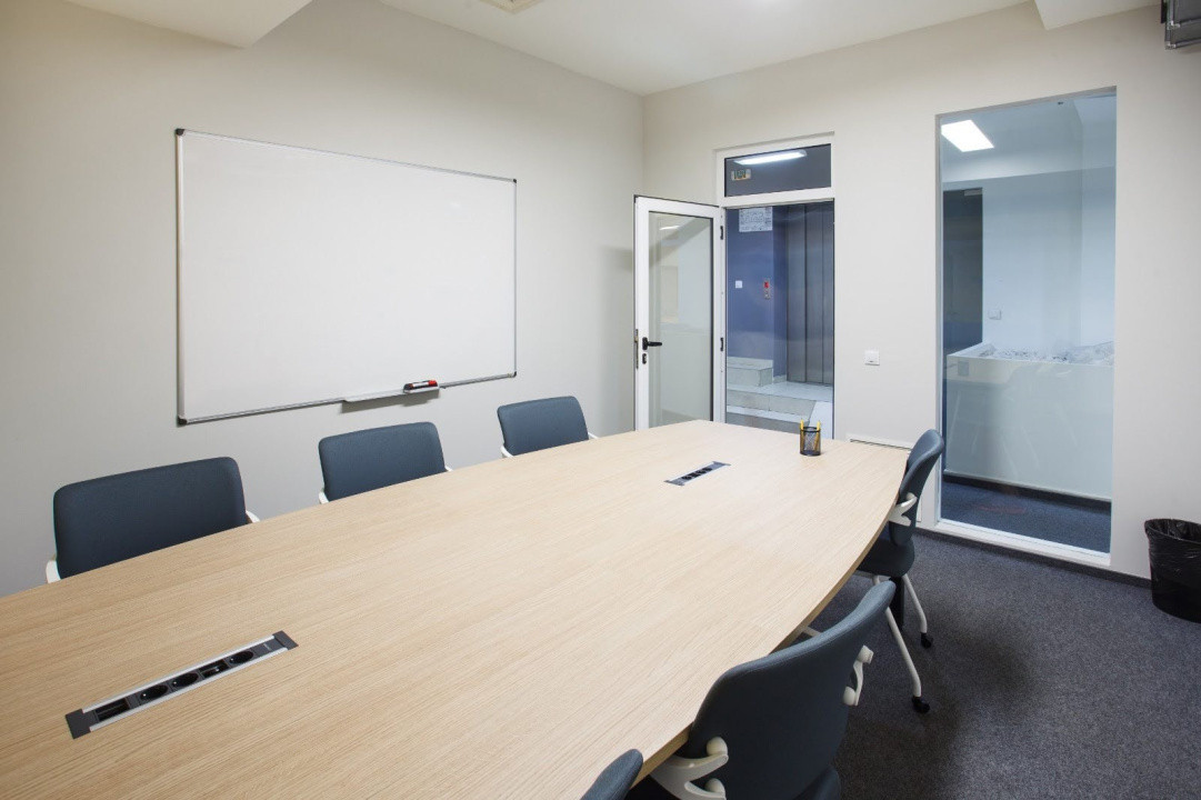 Închiriere spațiu pentru birouri, 65 mp., Ultracentral Cluj 650 EUR!