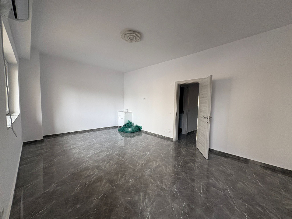 Apartament,3 camere, decomandat, 83 mp, Cartier Rovine, Zona Gara