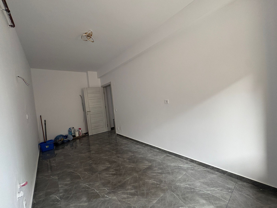 Apartament,3 camere, decomandat, 83 mp, Cartier Rovine, Zona Gara