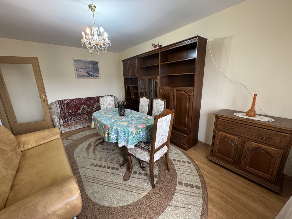Închiriere apart. cu 3 camere, mobilat și utilat, 570 Eur, Mănăștur