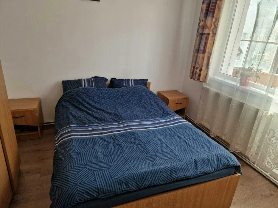 Apartament de închiriat 3 camere| 60 mp | Zona Valea Aurie