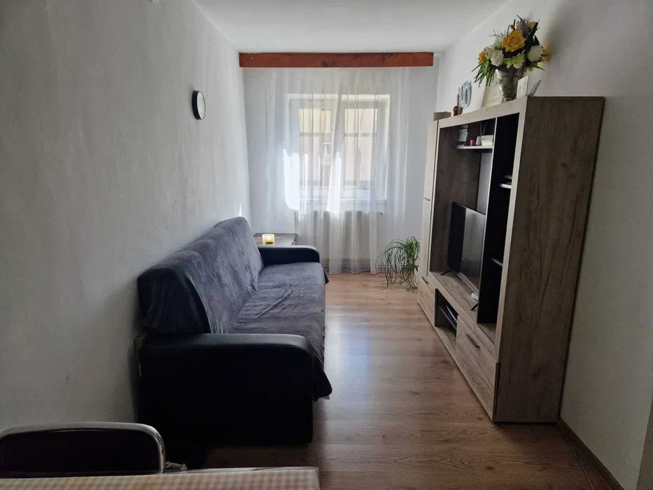 Apartament de închiriat 3 camere| 60 mp | Zona Valea Aurie