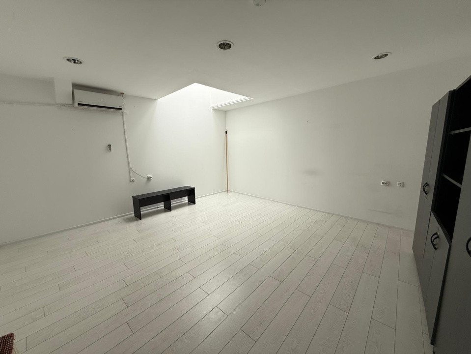 Închiriere spațiu de birouri în ultracentral, 900 EUR