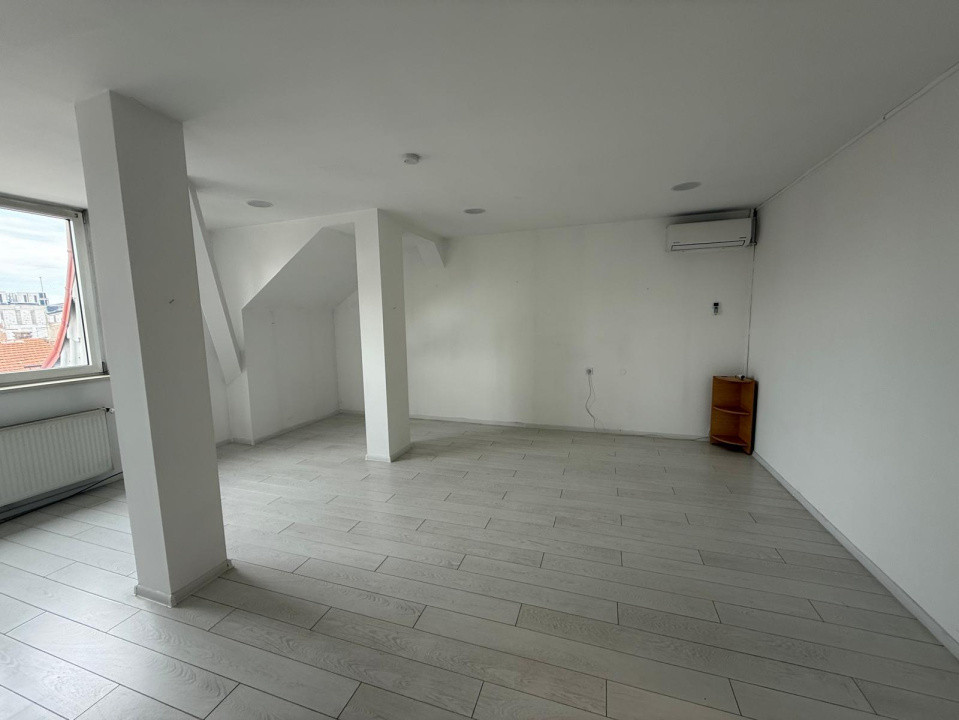 Închiriere spațiu de birouri în ultracentral, 900 EUR