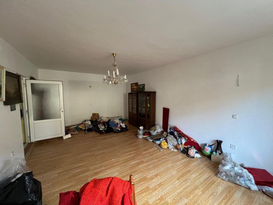 Vanzare casa + teren 800 mp. cartierul Gheorgheni
