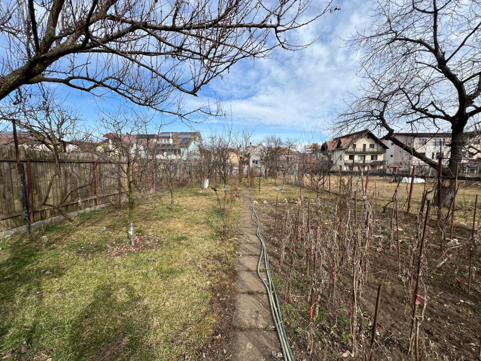 Vanzare casa + teren 800 mp. cartierul Gheorgheni