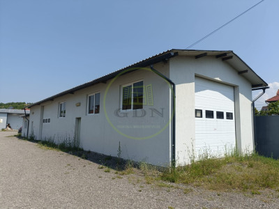 Spațiu comercial de închiriat / hală depozitare/producție