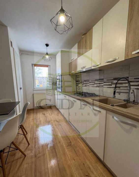 Inchiriere apartament 3 camere Brașov