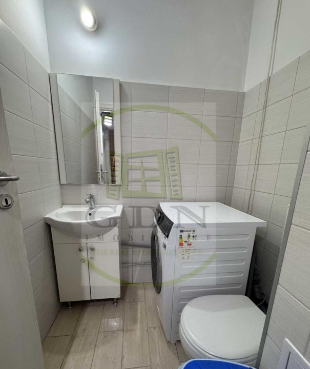 Inchiriere apartament 3 camere Brașov