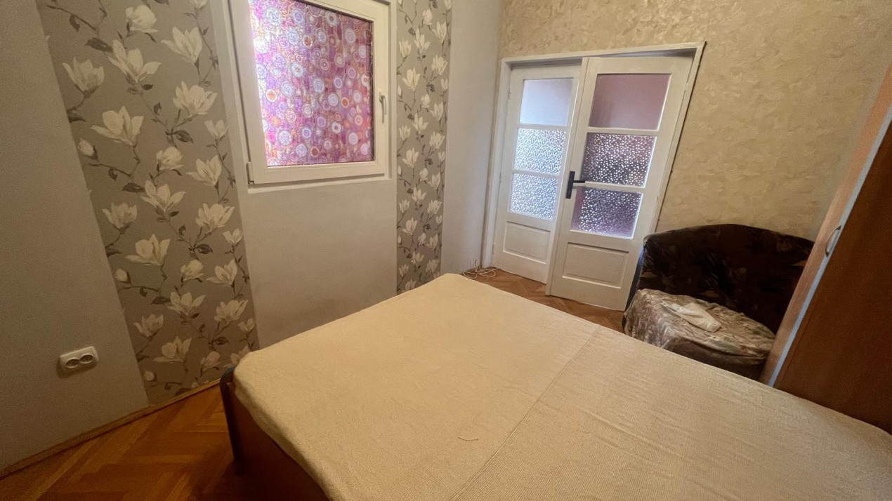  Apartament 3 camere de închiriat – Str. Avram Iancu