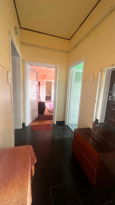  Apartament 3 camere de închiriat – Str. Avram Iancu