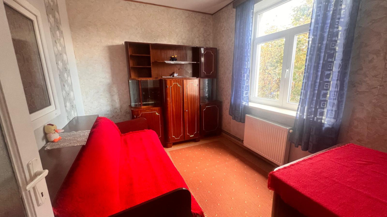  Apartament 3 camere –aproape de Colina Universității