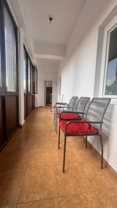  Apartament 3 camere –aproape de Colina Universității