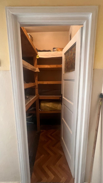  Apartament 3 camere –aproape de Colina Universității