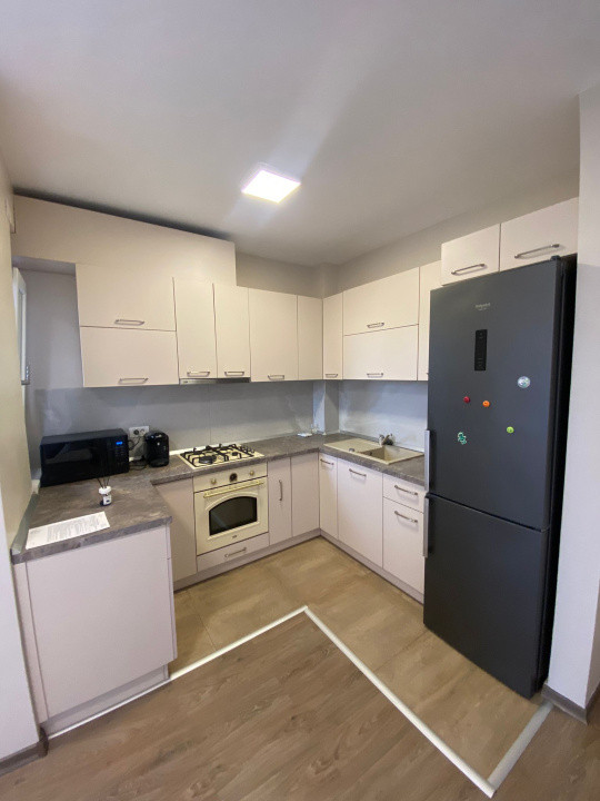 Apart.3 camere, West Residence, mobilat, utilat, cu  loc de parcare inclus