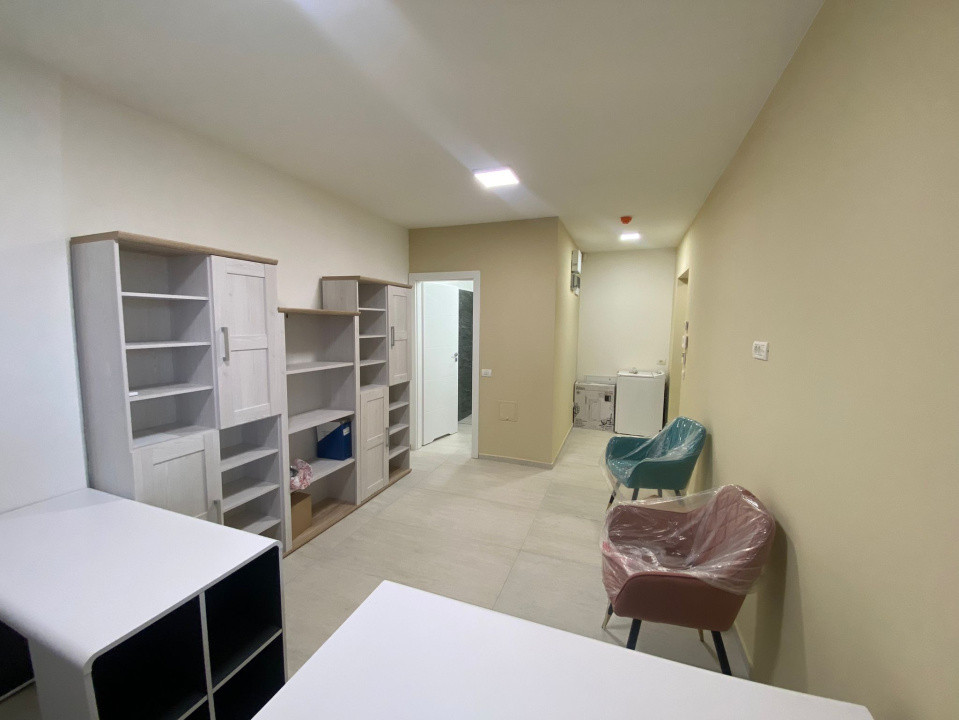 Spațiu de birou, 23 mp utili, zona West Residence