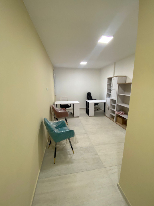 Spațiu de birou, 23 mp utili, zona West Residence