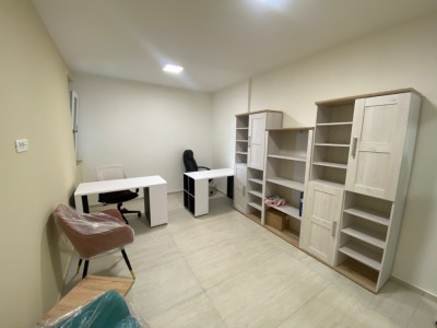 Spațiu de birou, 23 mp utili, zona West Residence