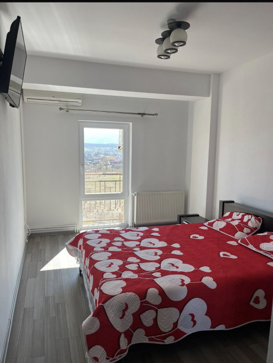 Apartament 2 camere- Zona de Vest , Aeroport