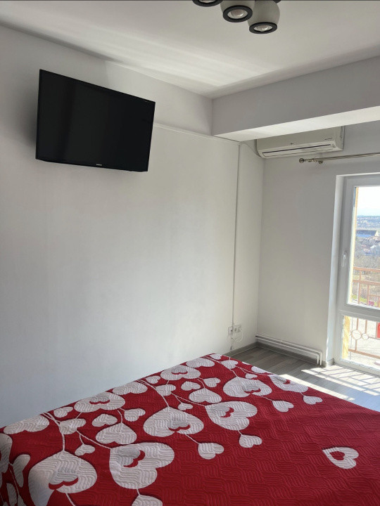 Apartament 2 camere- Zona de Vest , Aeroport