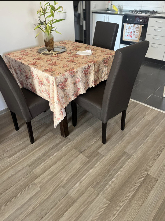 Apartament 2 camere- Zona de Vest , Aeroport