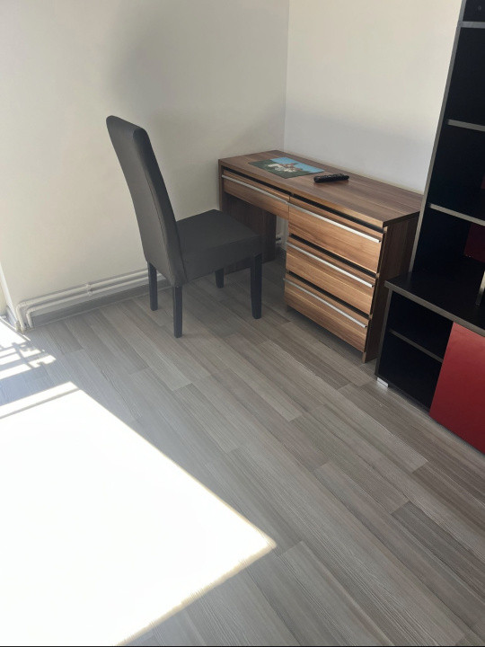 Apartament 2 camere- Zona de Vest , Aeroport